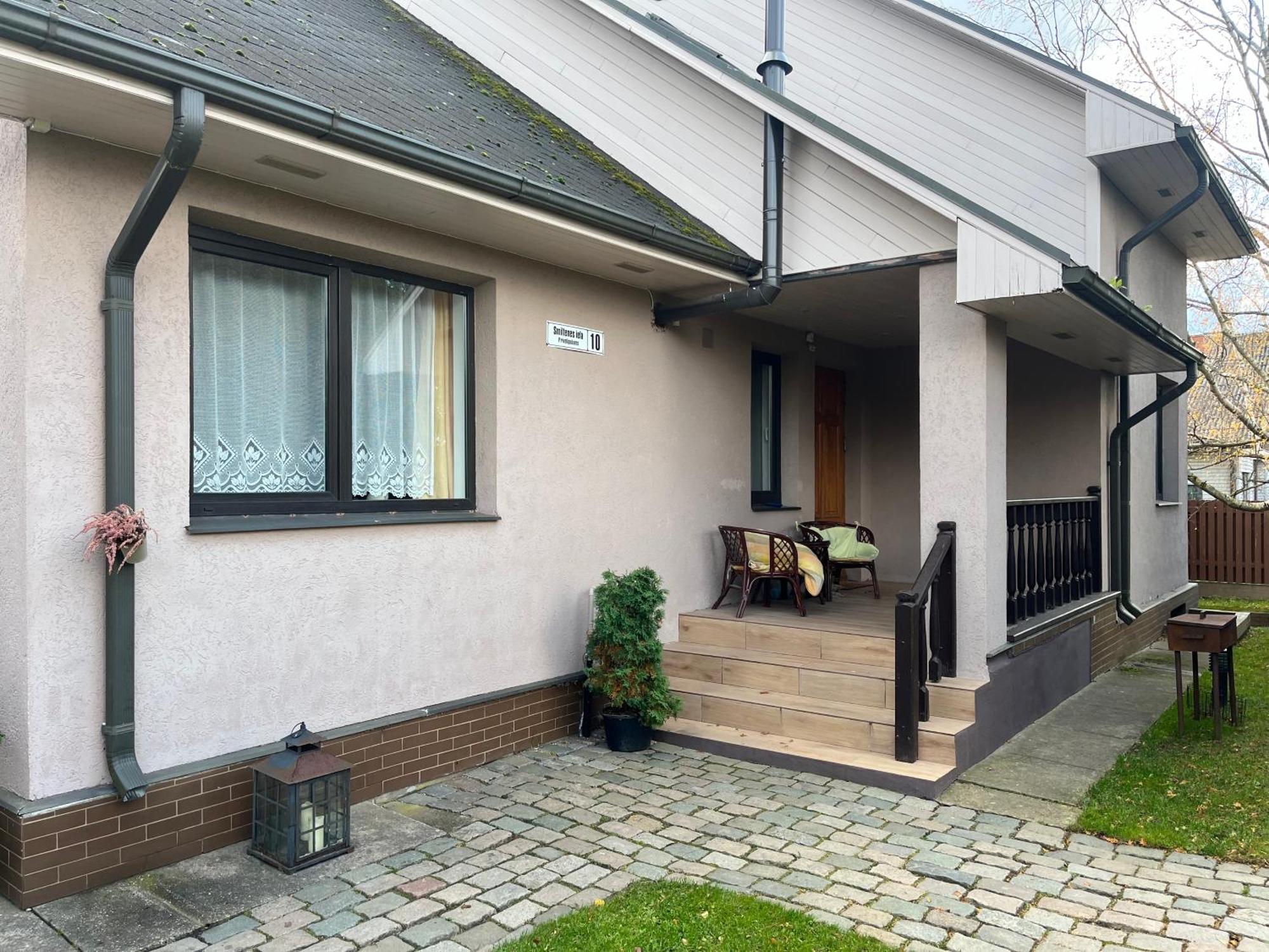 Family House Салацгрива